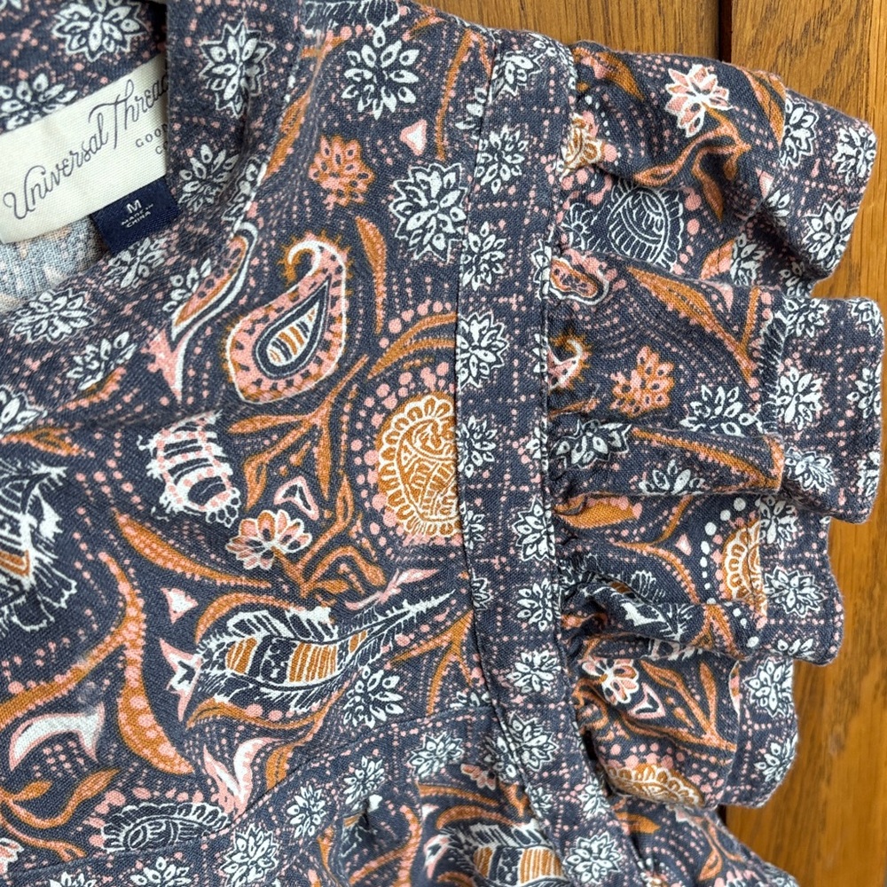 Chic Paisley Ruffle Dress - Picture 6 of 7